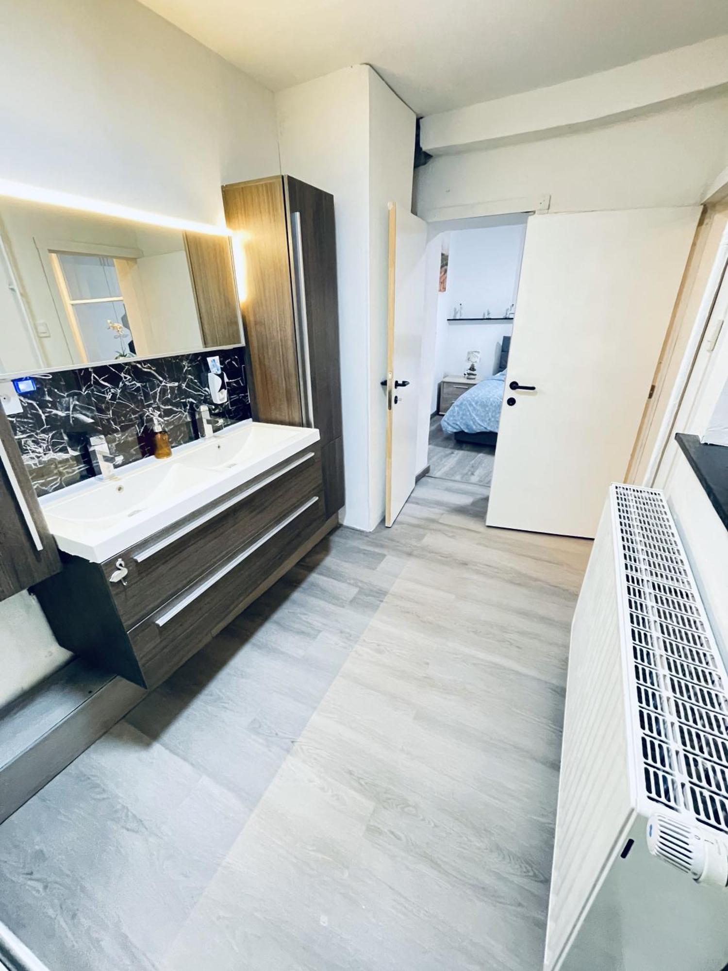 Cozy&Calm Room With Ensuite Heers Екстер'єр фото
