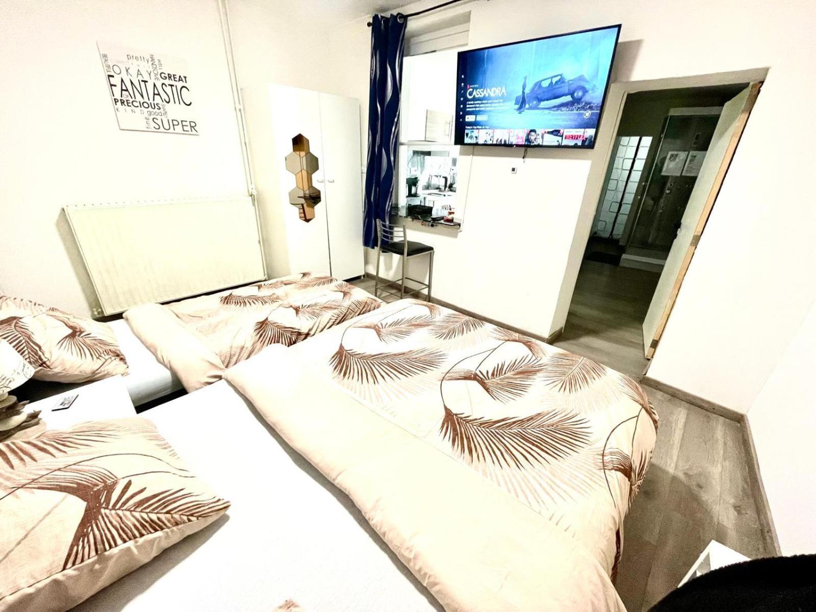Cozy&Calm Room With Ensuite Heers Екстер'єр фото