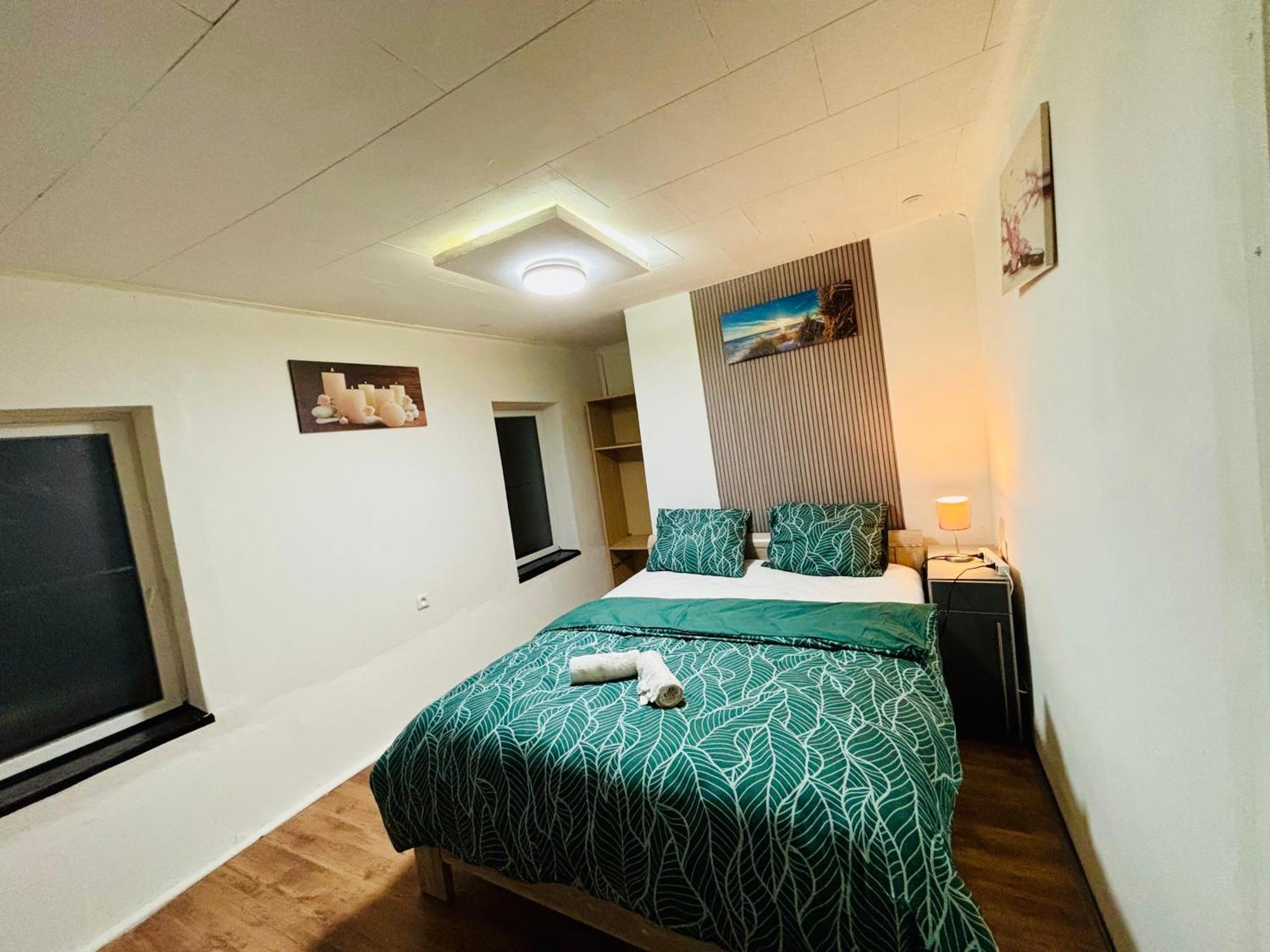 Cozy&Calm Room With Ensuite Heers Екстер'єр фото